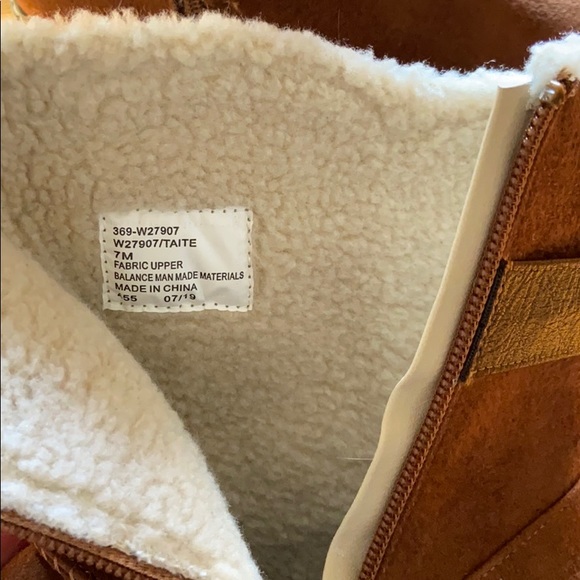 White Mountain Taite Boots - Picture 5 of 6